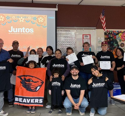 Group of Juntos participants