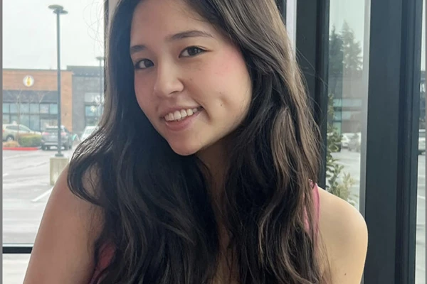 Headshot of Elise Narimatsu.