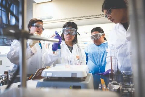 Students in lab