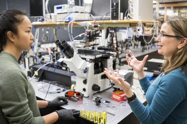 Two people in lab